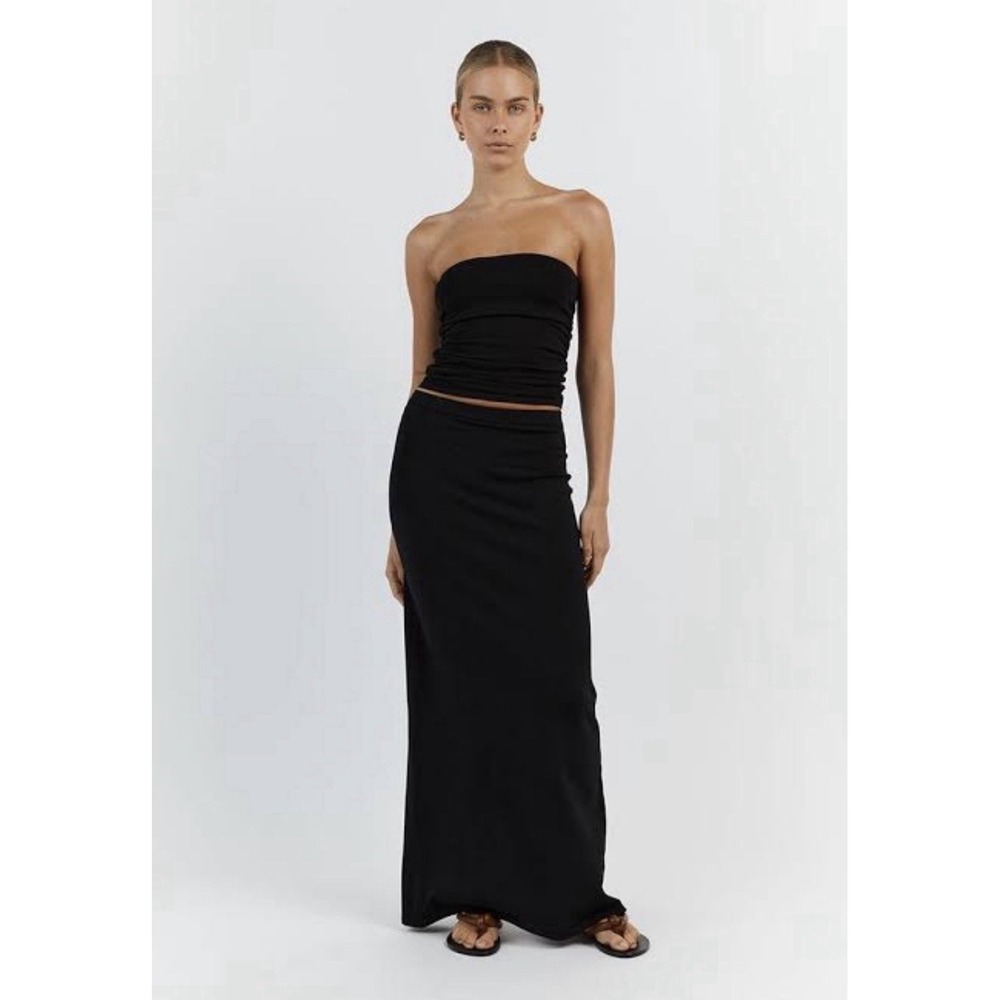 NWT Dissh Carrie Sleek Black Column Maxi Skirt Sz M Slit Minimalist Clean Girl